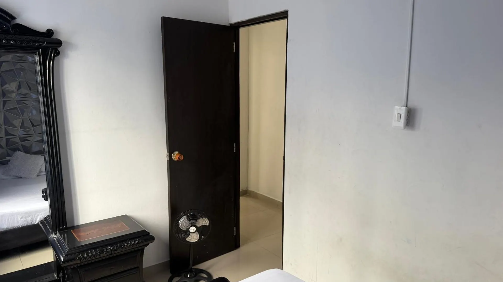 Hermosa Casa Muy Amplia En Excelente Sector Medellín