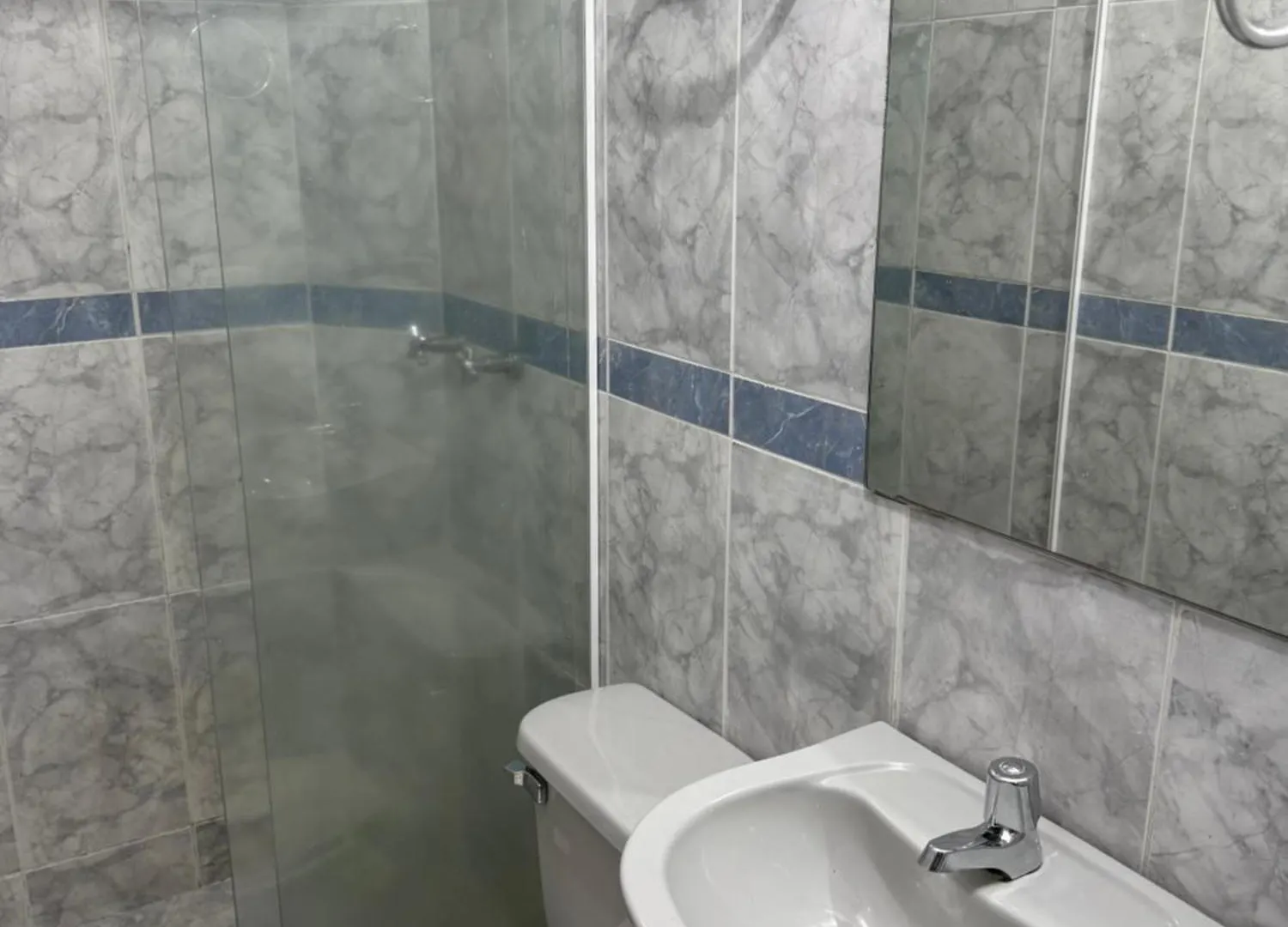 Hermosa Casa Muy Amplia En Excelente Sector Medellín Kolumbia