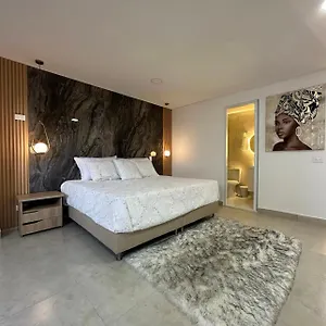 Casa Completa Sector Velodromo Cerca Al Metro Medellín
