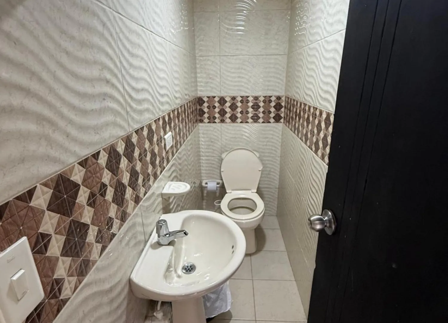 Hermosa Casa Muy Amplia En Excelente Sector Medellín