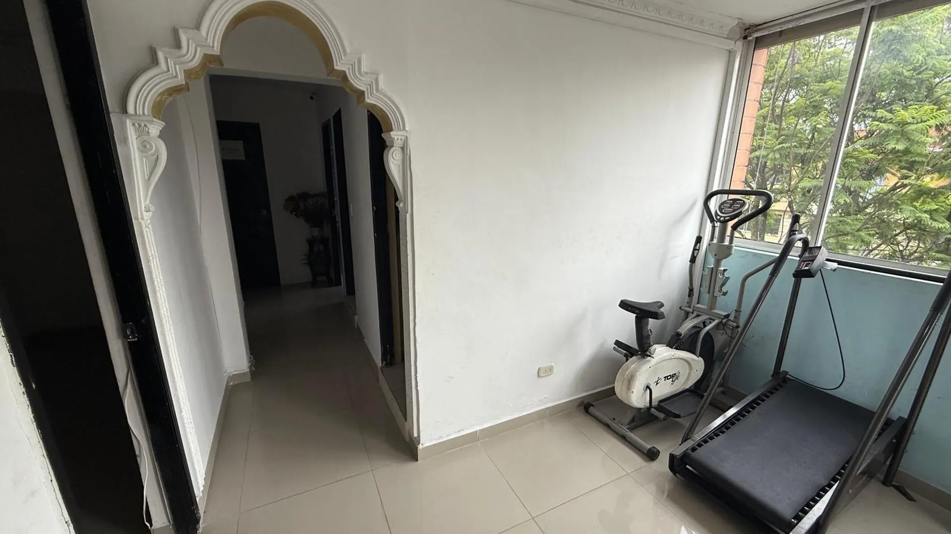 Hermosa Casa Muy Amplia En Excelente Sector Medellin